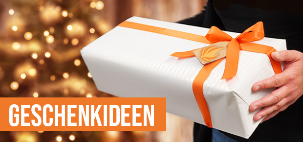 weißes Geschenk übergeben mit Schrift im Bild Geschenkideen