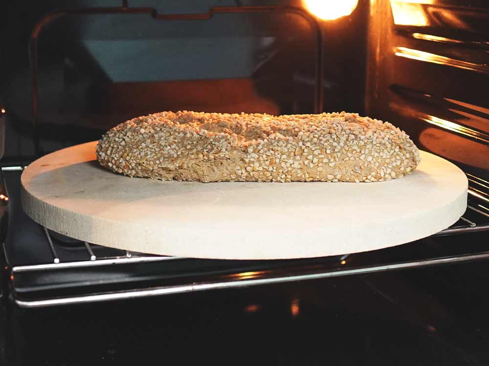 Rezepte für den Brotbackstein aus Schamotte