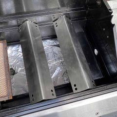 Im Grill eingesetzte Aromaschienen aus Edelstahl 37 cm passend für Burnhard**