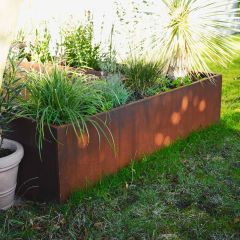 Bepflanzter Edelrost Pflanzkübel XL auf Maß mit Blumen und Grünpflanzen