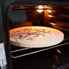 Pizzastein rund Ø 49 x 5 cm lebensmittelecht  PUR Schamotte  Schamotte-Shop.de