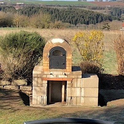 Kundenprojekt: Fundament für Pizzaofen Genua bauen