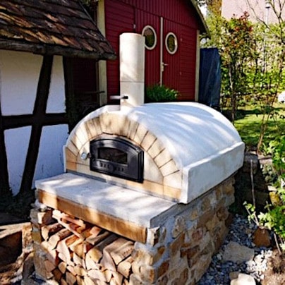 Kundenprojekt: Pizzaofen Merano bauen im Garten