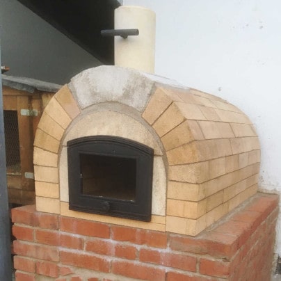 Kundenprojekt: Pizzaofen Toskana im Garten