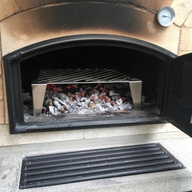 Pizzaofen-Zubehör: Schmoren auf dem Backblech im Pizzaofen