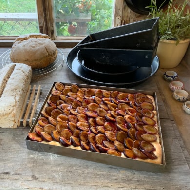 Pizzaofen-Zubehör: Brot und Kuchen im Pizzaofen