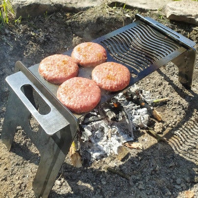 Testbericht der Feuerplatte to go: Burger grillen