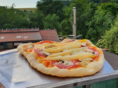 Testbericht: Pizzabox auf dem Grill anwenden