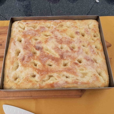 Produkttest: Pizzaofen-Zubehör - Kuchen backen auf Backblech