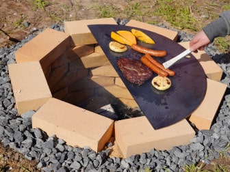 Bauanleitung: Feuerstelle bauen im Garten