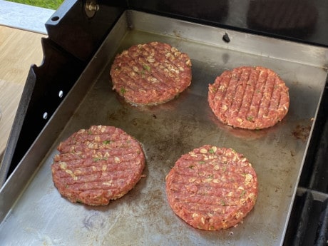 Plancha auf dem Gasgrill