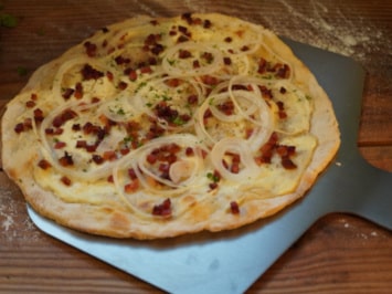 Rezepte für Pizzastein - Flammkuchen