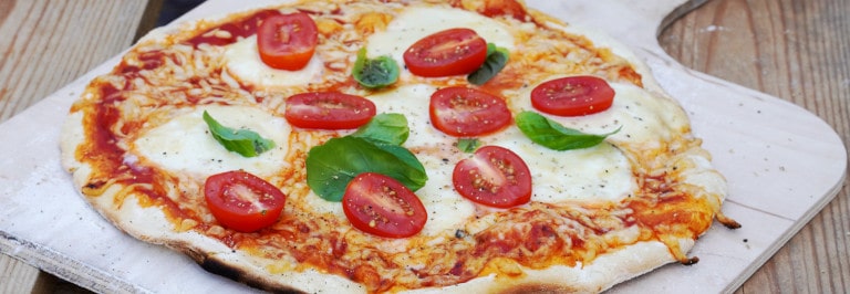 Rezepte für Pizzastein - Pizza Margherita