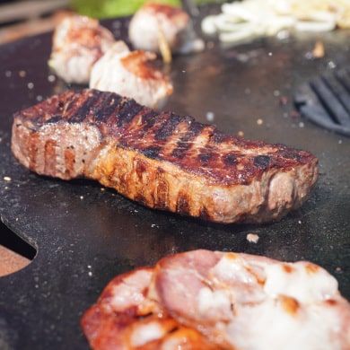 Feuerplatten Rezept: Chimichurri – Steak Burger