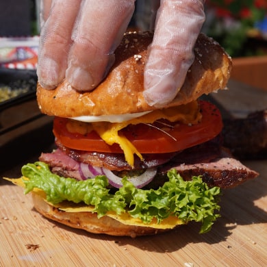 Feuerplatten Rezept: Chimichurri – Steak Burger