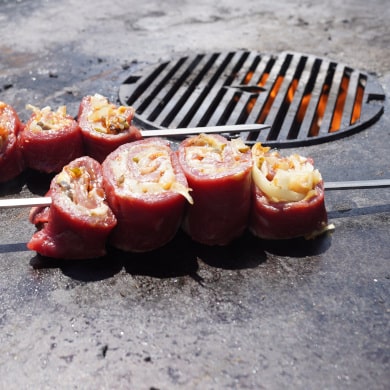 Feuerplatten Rezept: Pin Wheels grillen