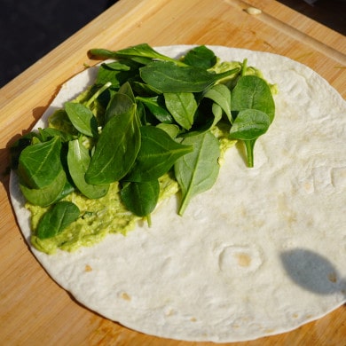 Quesadilla mit Spinat und Avocado