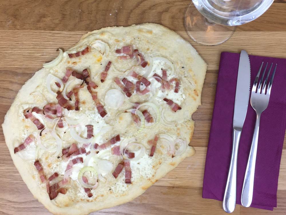 Rezepte für Pizzastein - Flammkuchen