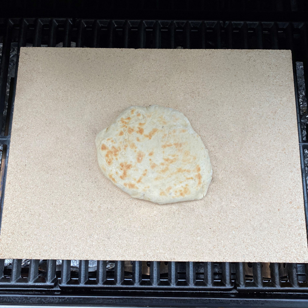 Naan Brot auf dem Pizzastein backen » Rezepte