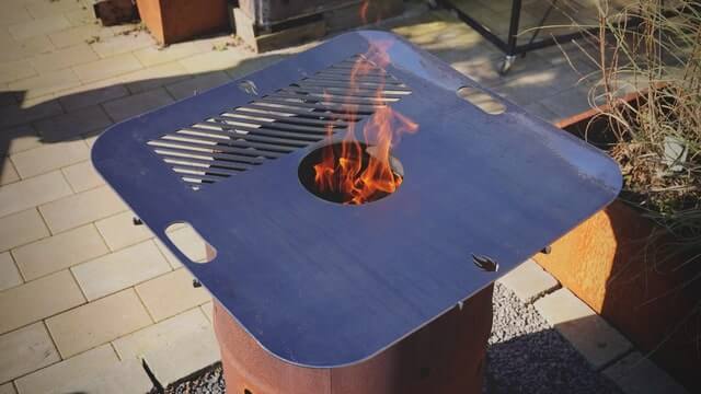 Feuerplatte quadratisch